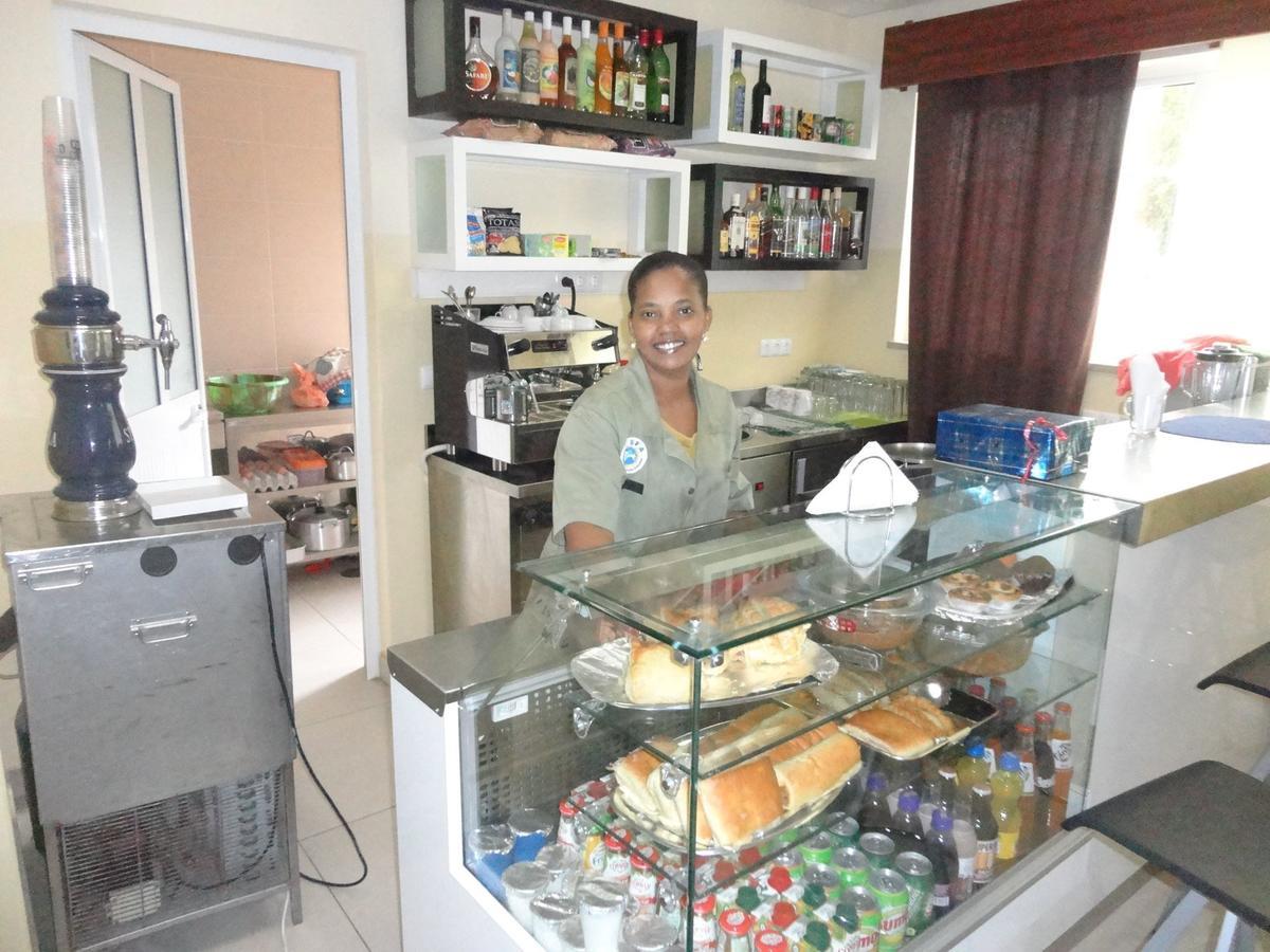 Residencia Fsfa Bed & Breakfast Praia Ngoại thất bức ảnh